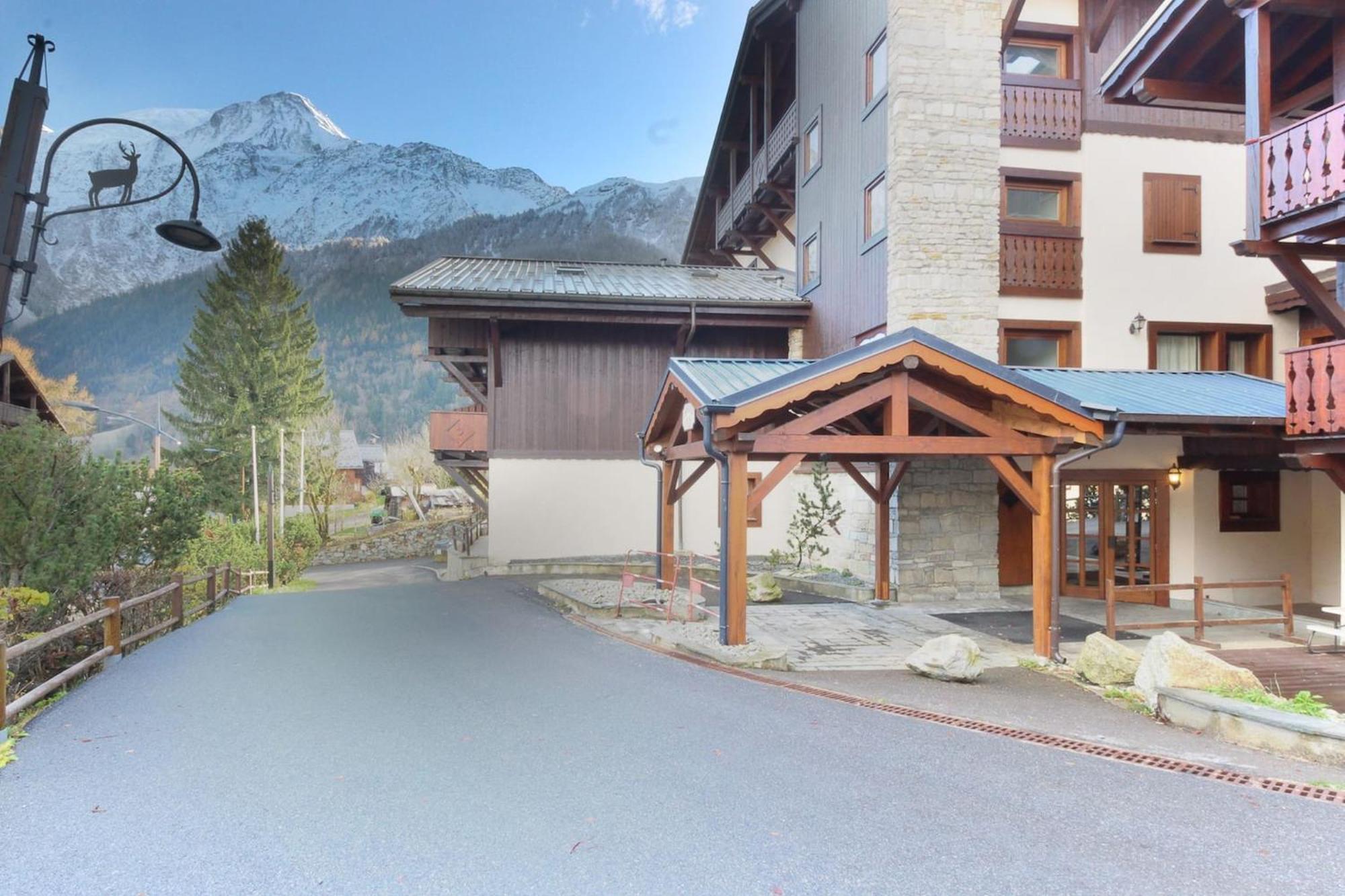 莱苏什Les Grands Balcons - Newly Renovated - Rock Climbing, Trails, Tmb Near公寓 外观 照片